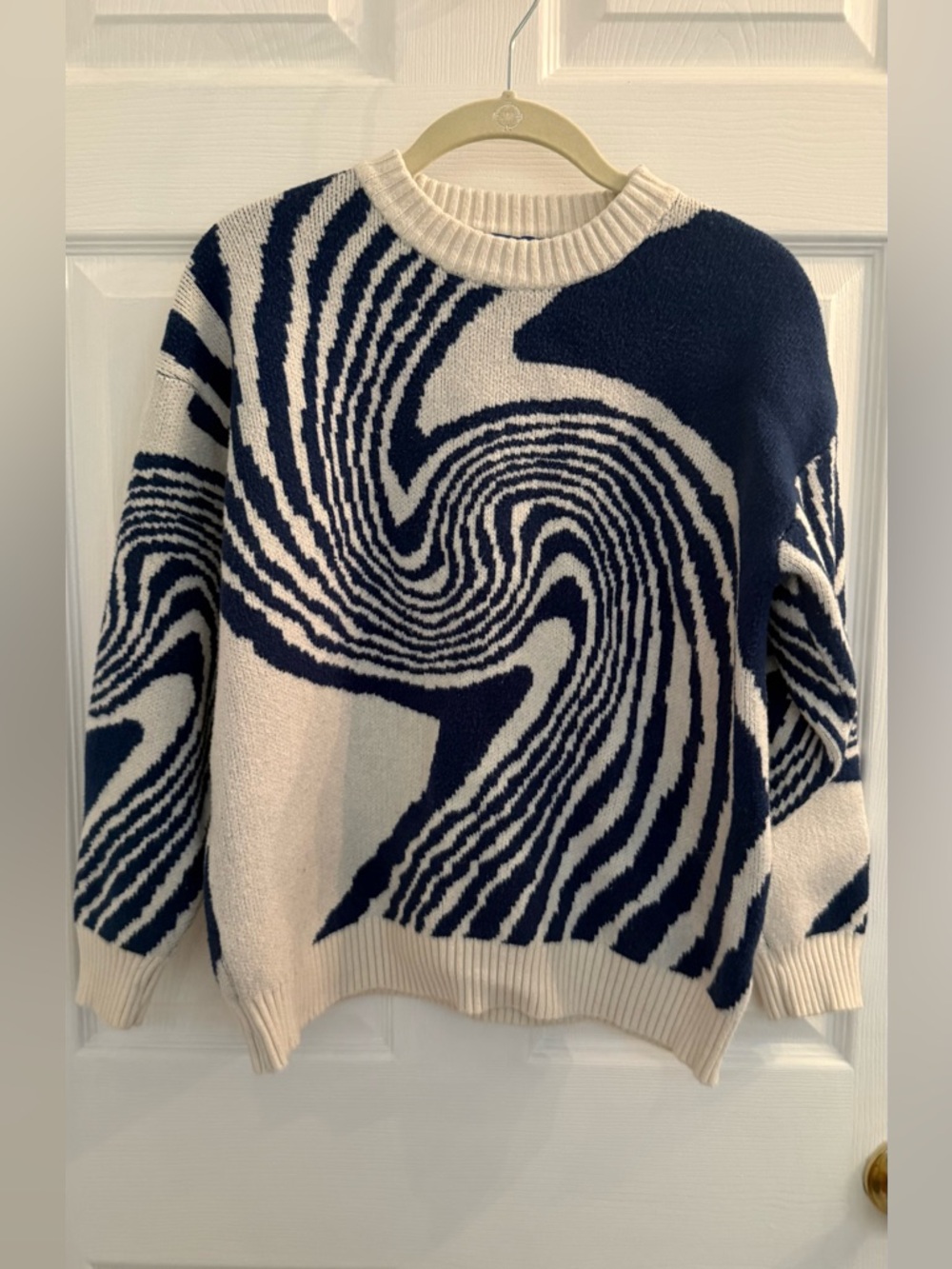 Aelfric Eden Cream and Blue Swirl Crewneck Sweater
